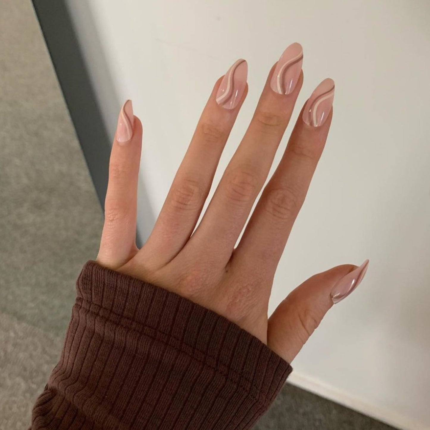 CINNAMON SWIRL