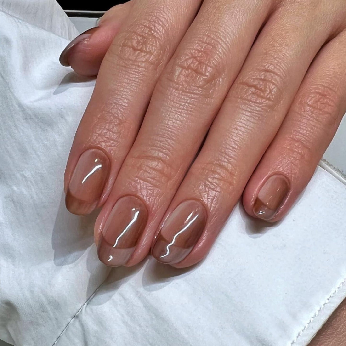 BROWN ILLUSION FRENCH